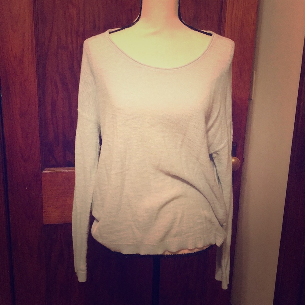 Lightweight sweater